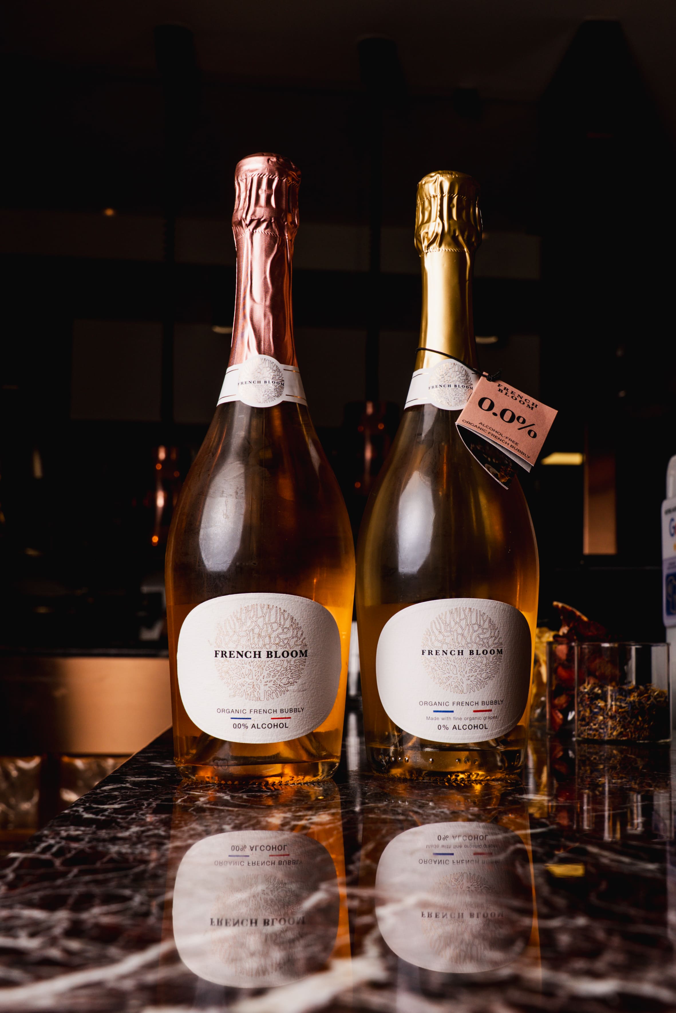 Bulles françaises bio sans alcool servies chez Mya